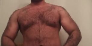 Big hairy arab bear doing a solo show