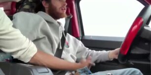 Jerking off my married best friend while driving