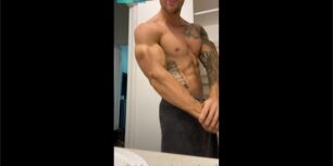 Showing off my muscular body and ass quinn biddle (quinncidence8)