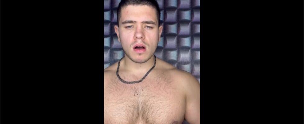 Testing my nipple clamps arilass_1603