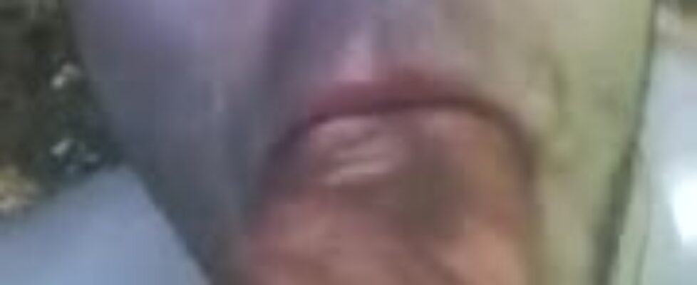 Face fucking a white homeless dude