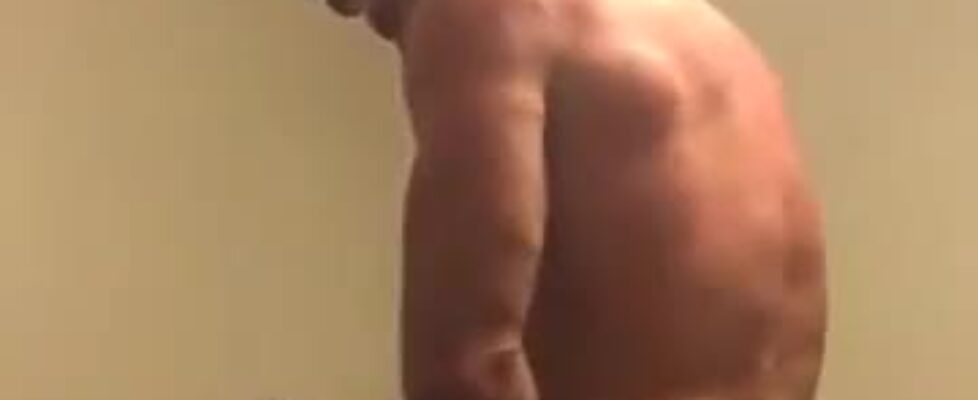 Muscled daddy fucking his sexy boy toy
