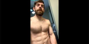 Showing off my muscular body and jerking my big dick till i cum john (bigboyplay)