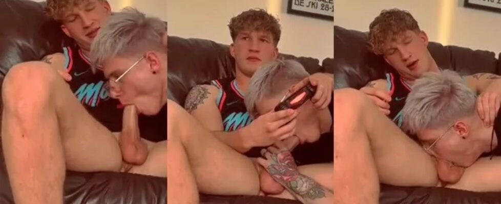Hfalfie gets sucked off by tobias sholem (tobbyass1) while gaming