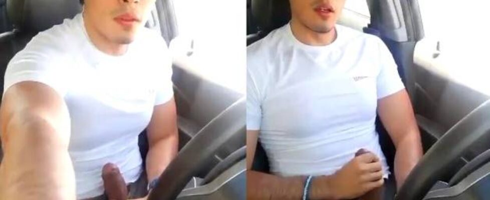 Latin guy jerks off in the car