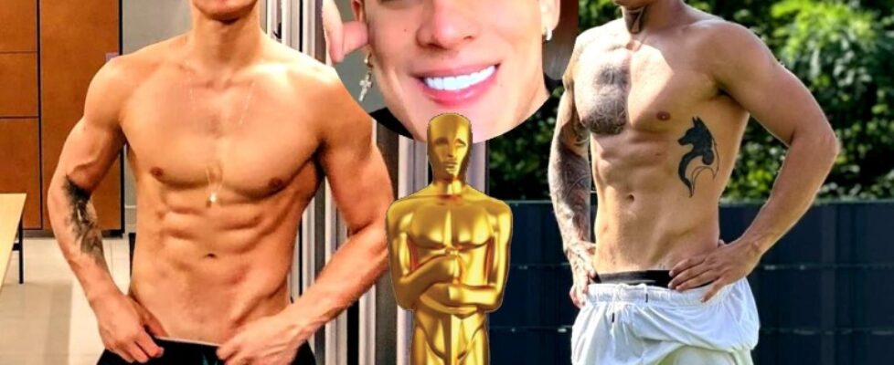 Quick click of tiago ramos showing off his cock